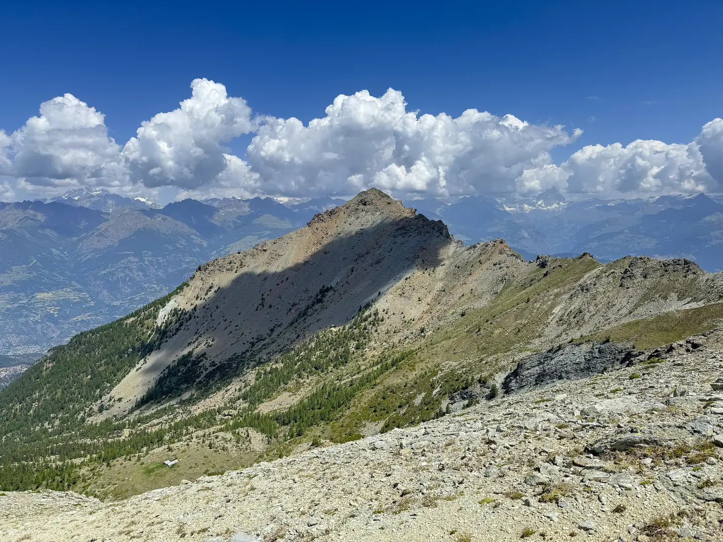 Punta Charmontane, dal parcheggio Valle di Clavalité