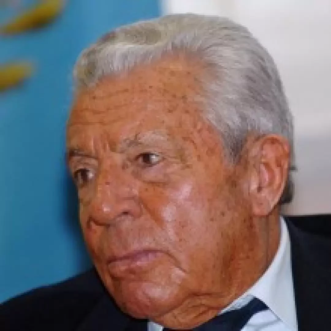 Muore Achille Compagnoni