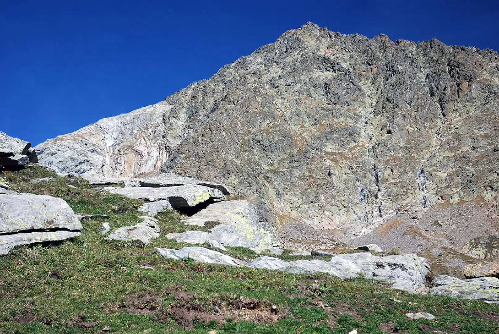 Mont Nery: prima ascensione