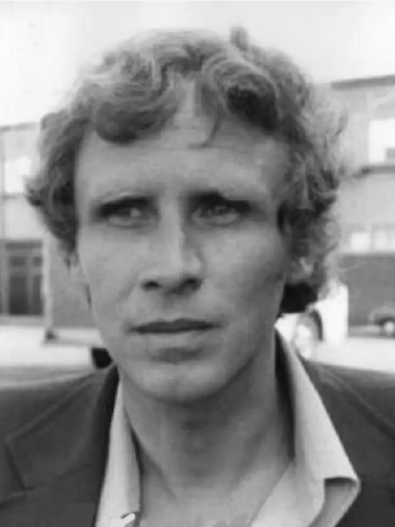 Nasce Dougal Haston