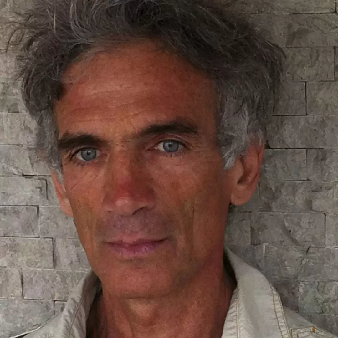 Nasce Maurizio Zanolla